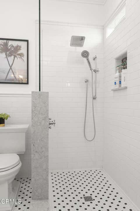 Tiny photo for 1106 E Santa Clara Street, Ventura, CA 93001 (MLS # V1-38027)