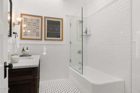 Tiny photo for 1106 E Santa Clara Street, Ventura, CA 93001 (MLS # V1-38027)