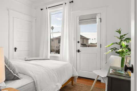 Tiny photo for 1106 E Santa Clara Street, Ventura, CA 93001 (MLS # V1-38027)