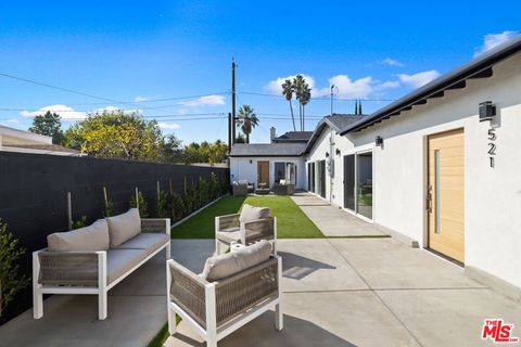 Photo of 521 N Lamer Street, Burbank, CA 91506 (MLS # 26827101)