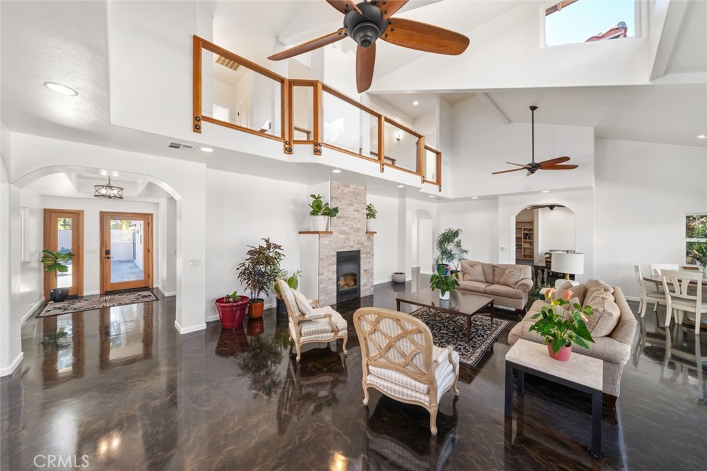 8865 San Gabriel Road