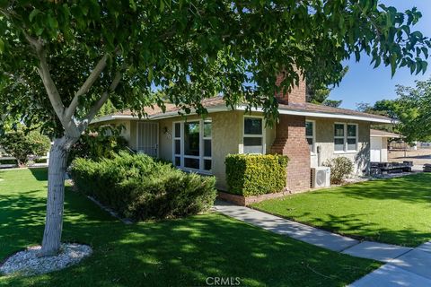 Photo of 44654 20th Street W, Lancaster, CA 93534 (MLS # SR25245606)