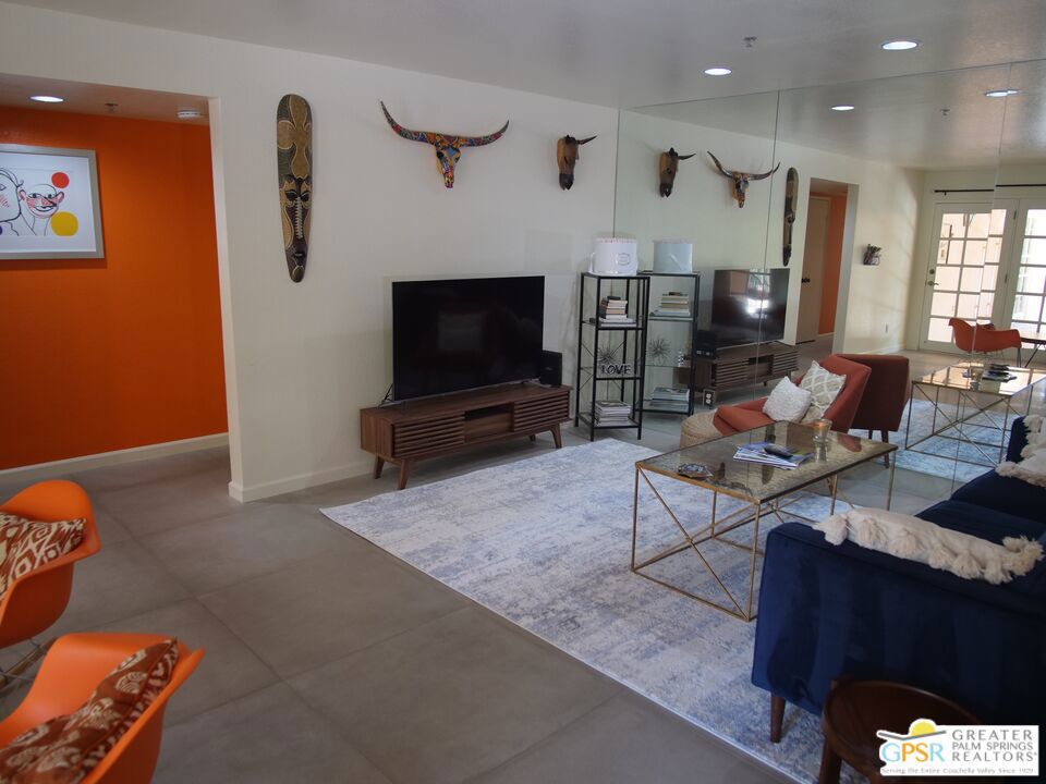 500 E Amado Road 706