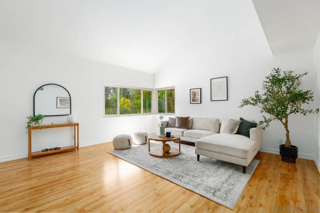15625 Paymogo ST, San Diego CA 92129