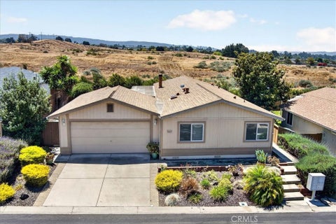 Photo of 968 S White Dove Drive, Santa Maria, CA 93455 (MLS # PI26162588)