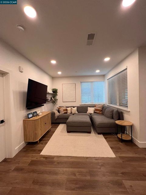 Photo of 10300 San Pablo Ave Ave, El Cerrito, CA 94530 (MLS # 41129345)