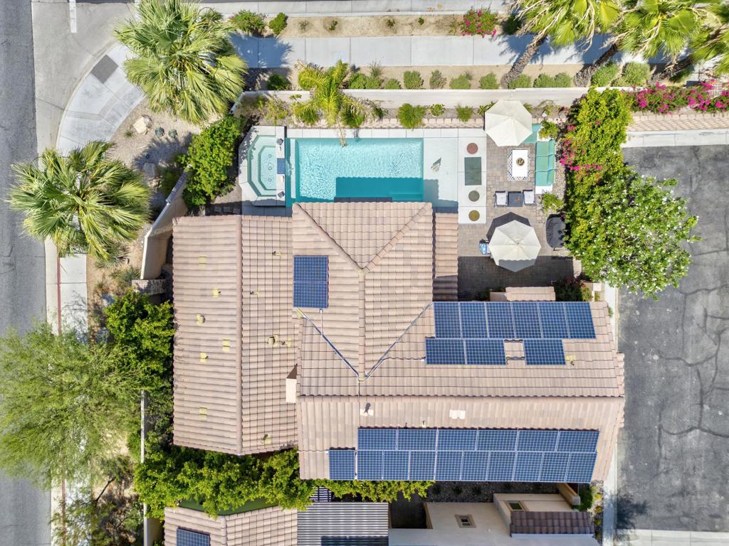 419 Tan Oak Drive