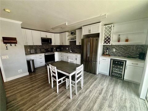 2910 Bradford Place Santa Ana CA 92707