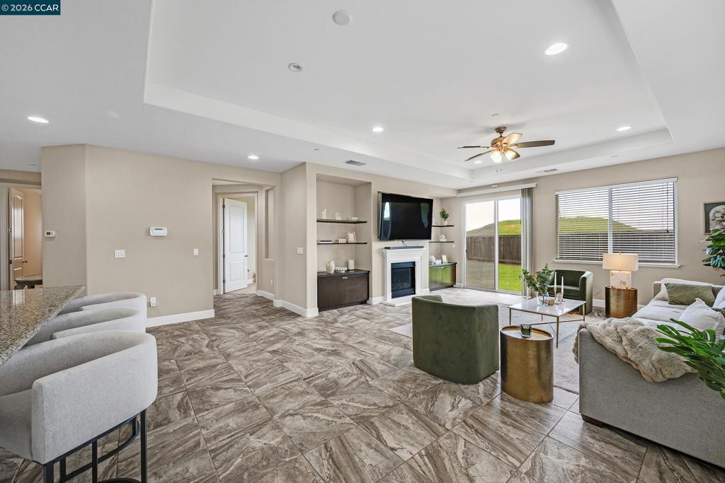 1205 1205 Villa Terrace Dr