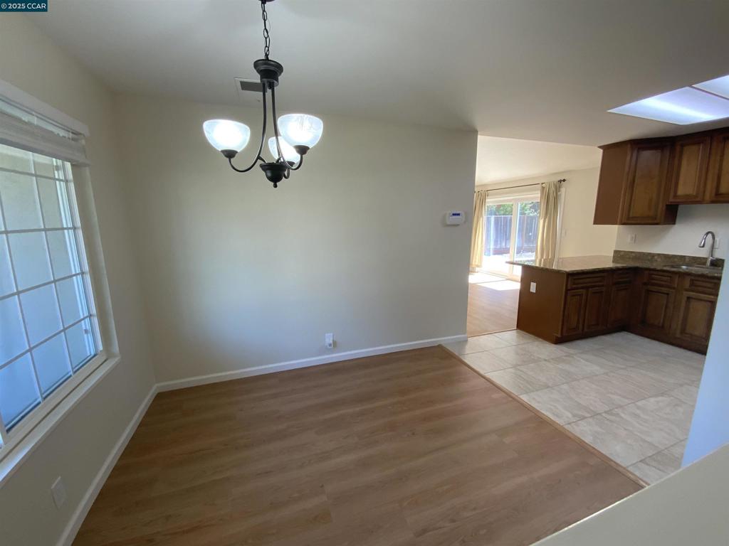 MONTEVIDEO - Residential Lease