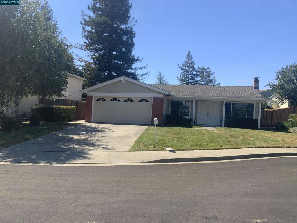 Nestled in a quiet cul-de-sac, this charming single-story home offers comfort, convenience, and a prime location near top-rated San Ramon Valley schools. Step inside to find fresh interior paint, New flooring, and modern lighting throughout. The kitchen shines with granite countertops, and new stainless steel appliances. With a spacious open layout and a large backyard, there’s plenty of room for both everyday living and entertaining. A 2-car garage and extra storage provide plenty of room for your needs. Easy access to parks, Iron house trail, shopping, and commuting routes. Don’t miss the chance to enjoy a beautifully updated home in one of the area’s most desirable neighborhoods. Apply with RentSpree https://apply.link/0TXVzsQ