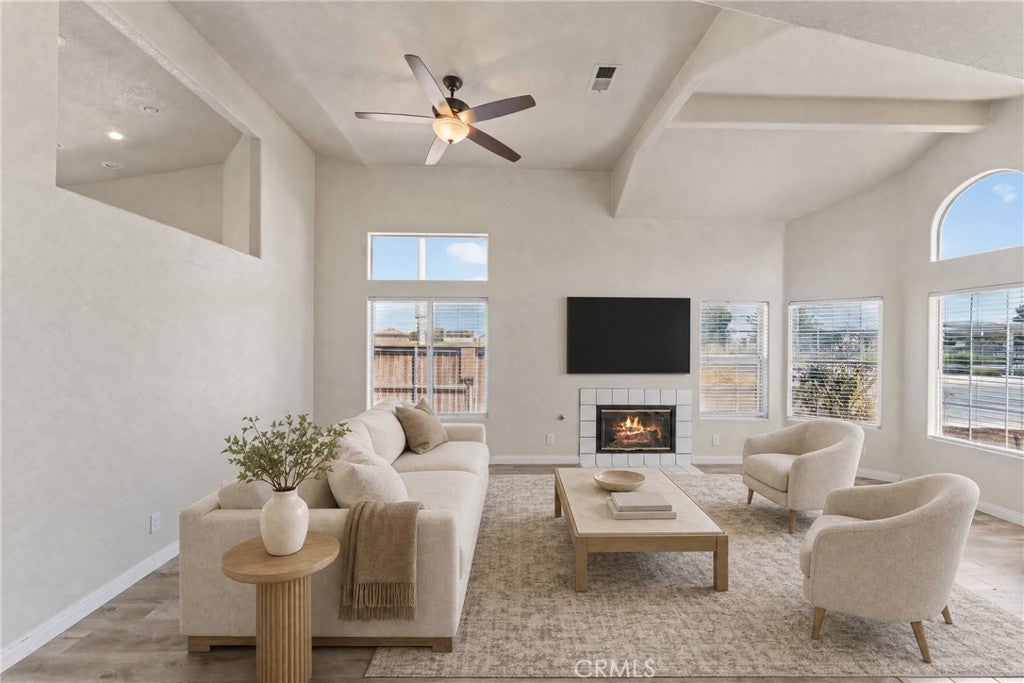 Photo of 1645 E Kettering ST, Lancaster, CA 93535 (MLS # SR26170619)