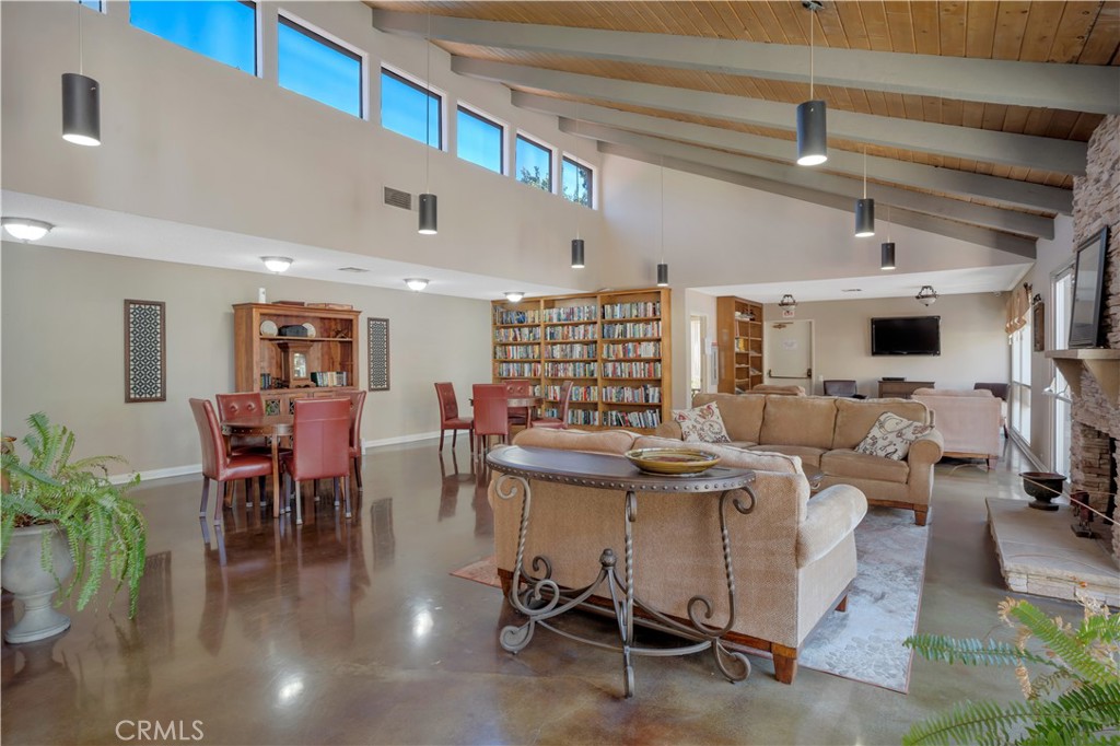 Oaknoll Villas (314) - Residential