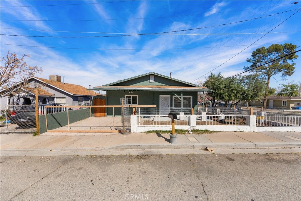 625 E Freedrick Street