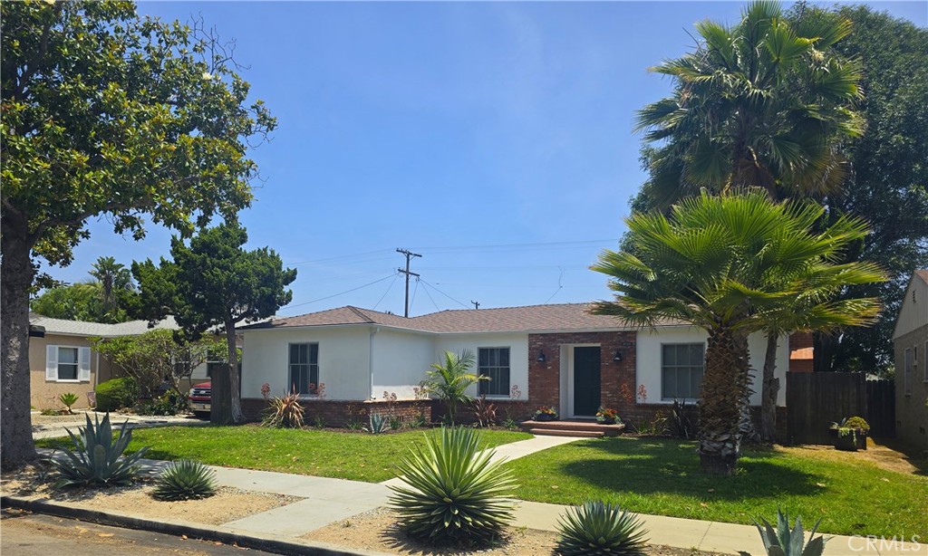 3720 Gardenia Avenue