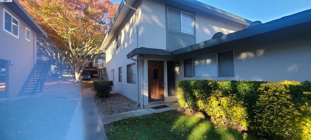 Photo of Pleasanton, CA 94588 (MLS # 41115532)