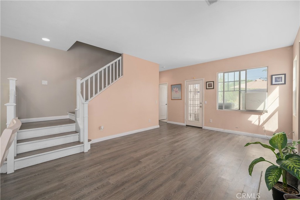 2618 W Via San Carlos
