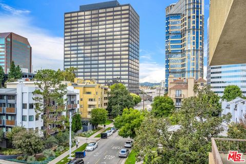 Photo of 1300 Midvale Avenue #501, Los Angeles, CA 90024 (MLS # 26633741)