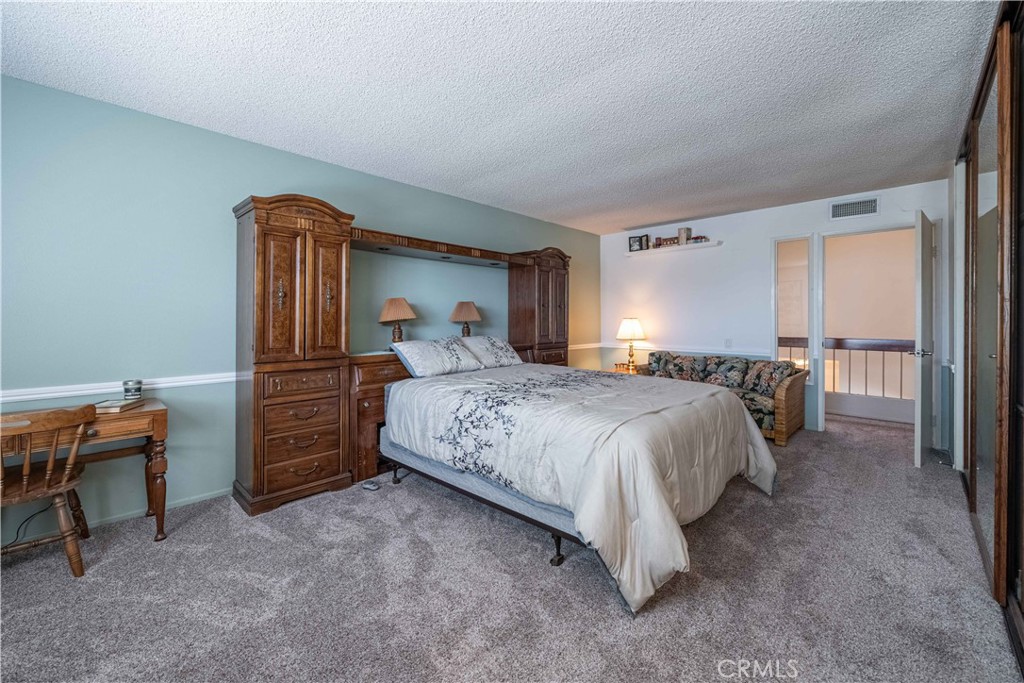 Creekside (290) - Residential