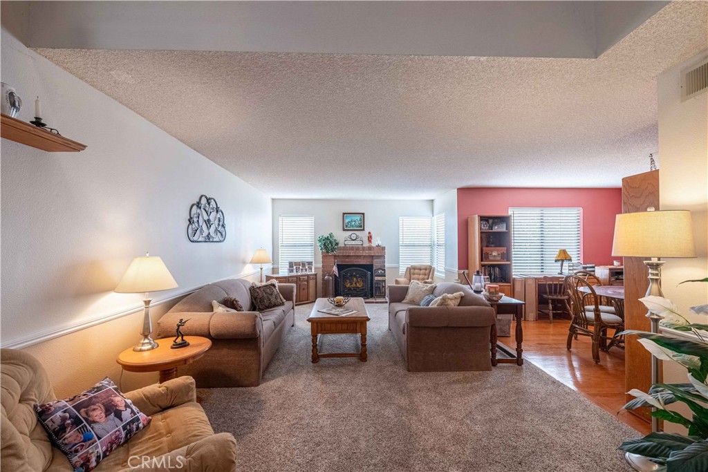 Creekside (290) - Residential