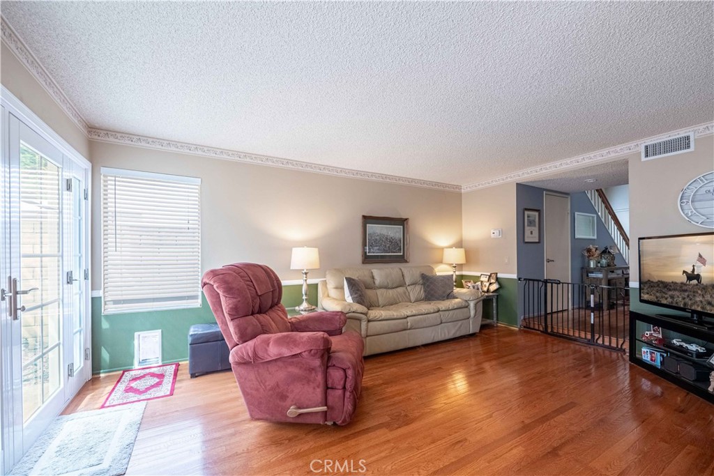 Creekside (290) - Residential