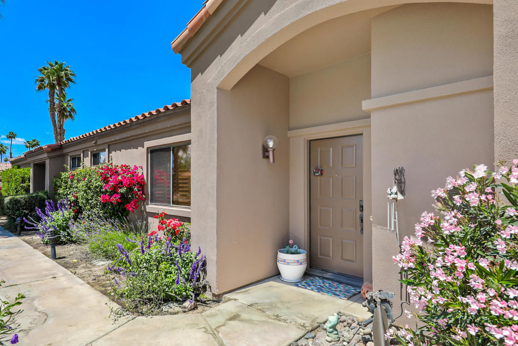 38746 Dahlia Circle