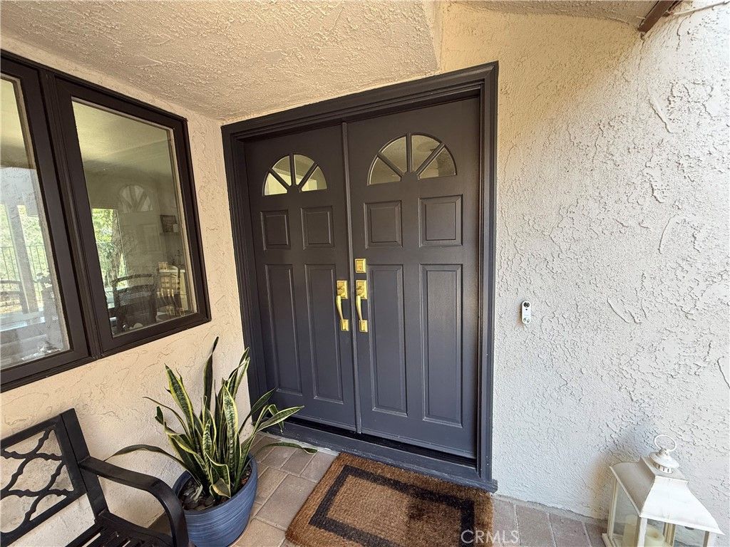 Photo of 720 Starlight Heights Dr, La Canada Flintridge, CA 91011 (MLS # BB26078679)