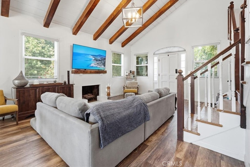 15808 Nordhoff