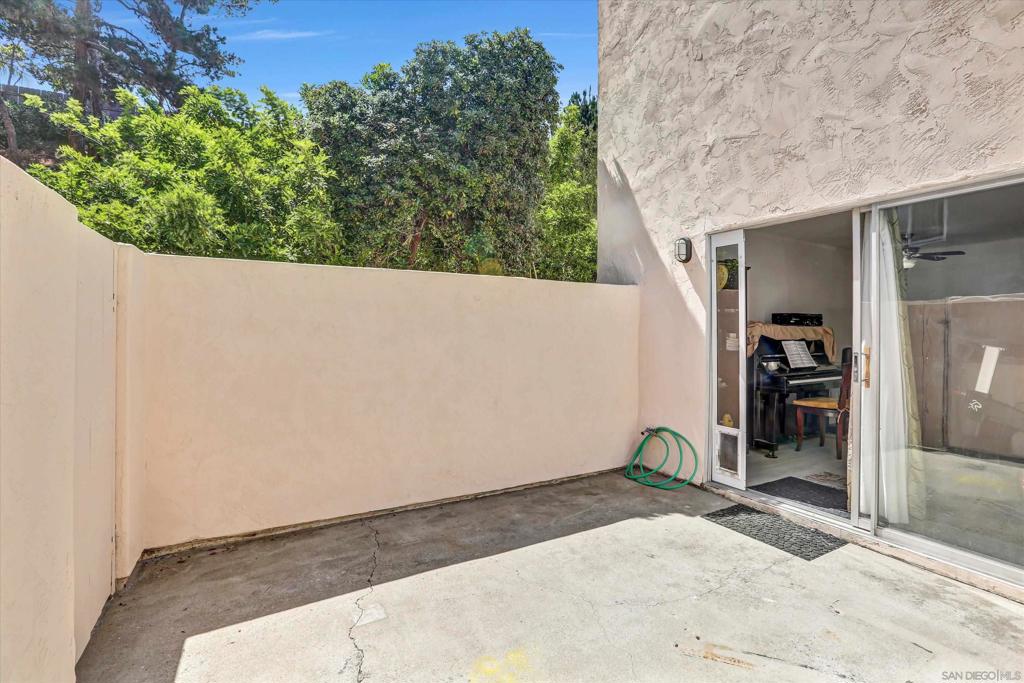 Linda Vista - Residential