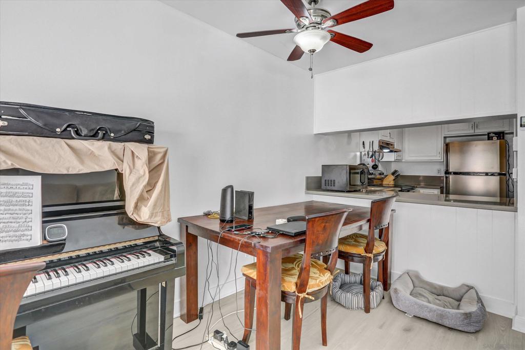 Linda Vista - Residential