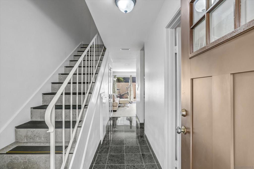 Linda Vista - Residential