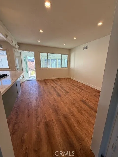 Gardena, California 90248, United States, 3 Bedrooms Bedrooms, ,2 BathroomsBathrooms,Residential,Active,238580