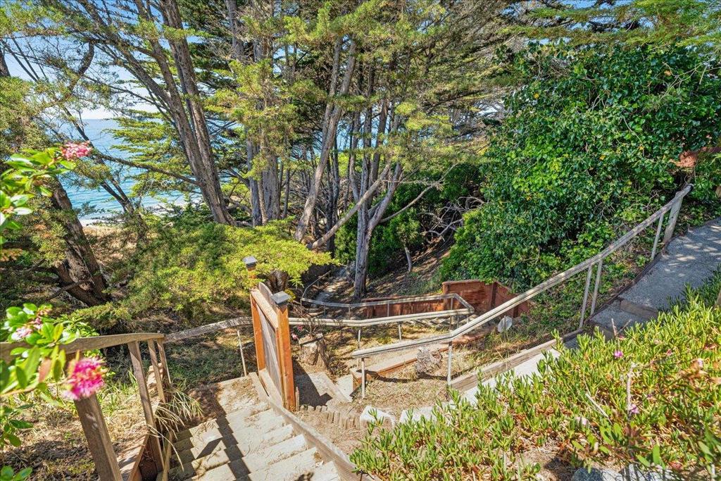 405 Heather Point and 390 Heather Point Lane