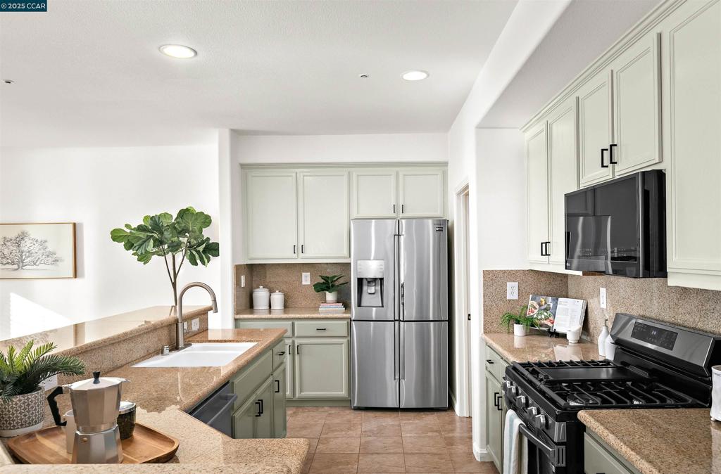 DUBLIN RANCH - Residential
