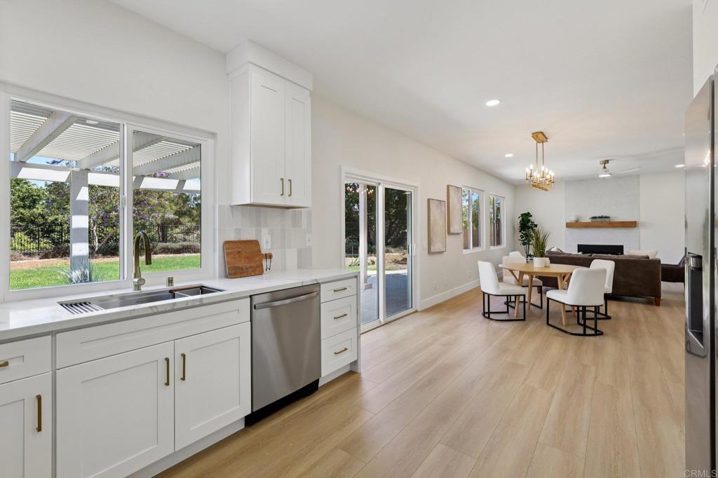 5471 Papagallo Drive