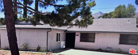 13807 Paddock Street Sylmar CA 91342