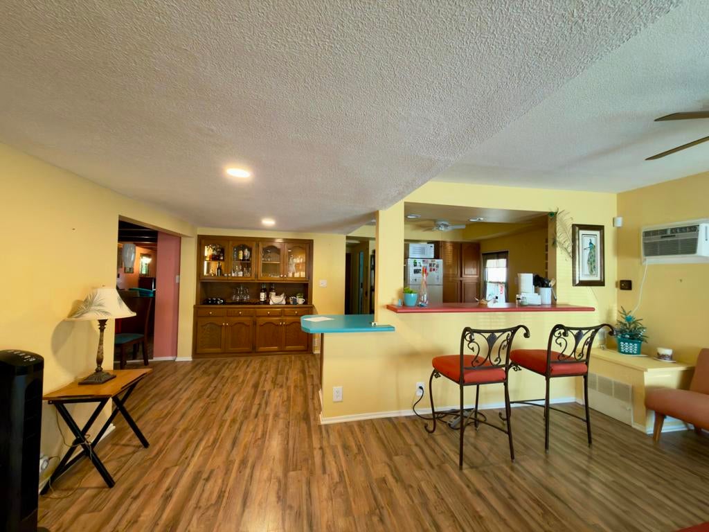 18131 Langlois Road F16