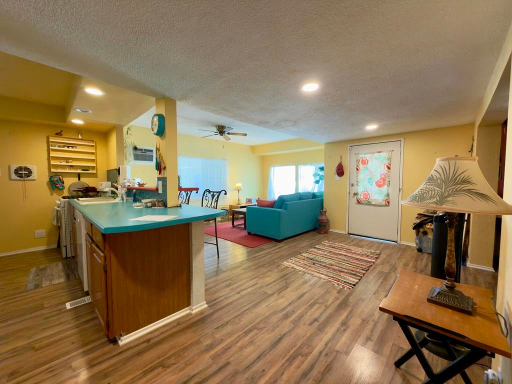 18131 Langlois Road F16