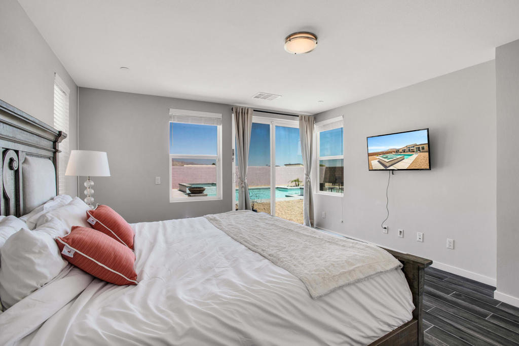 Arbors - Residential