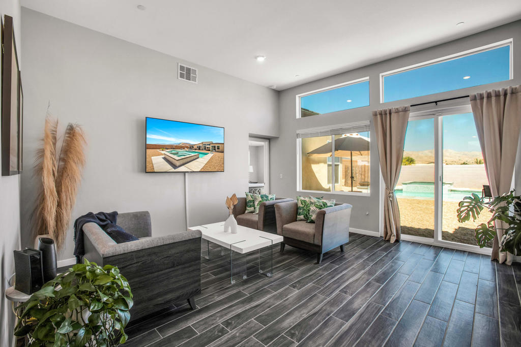 Arbors - Residential