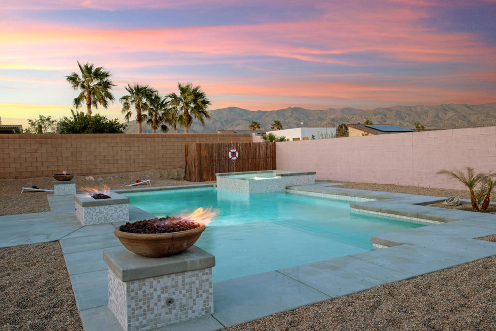 Arbors - Residential