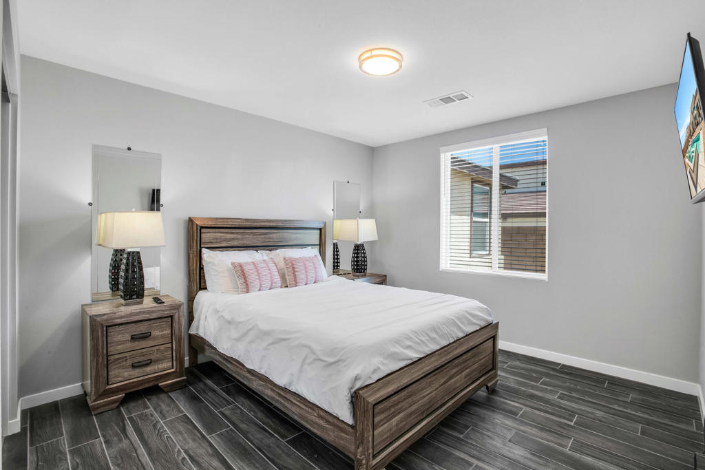 Arbors - Residential