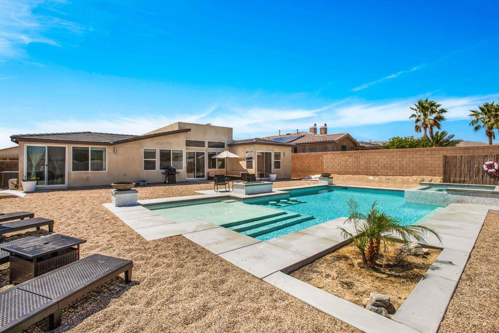 Arbors - Residential