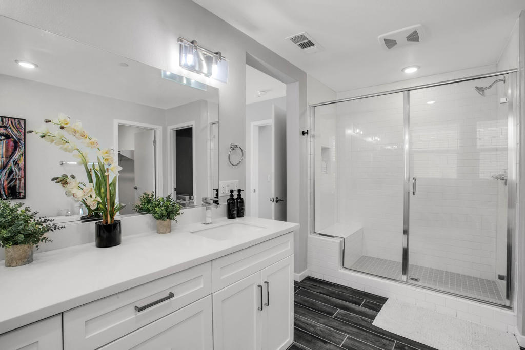 Arbors - Residential