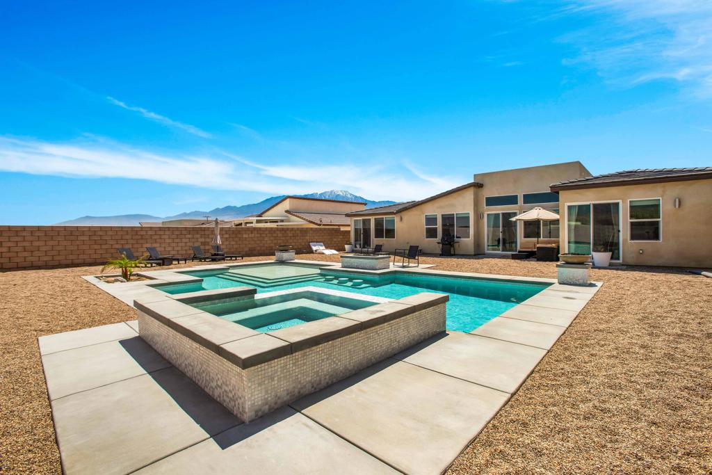 Arbors - Residential