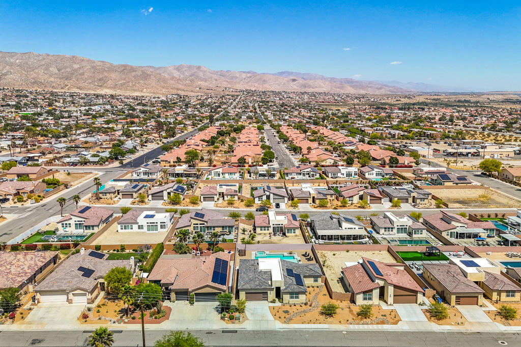 Arbors - Residential