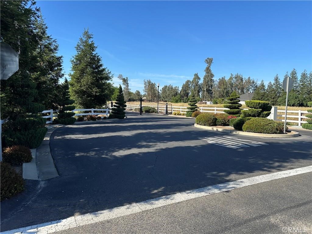 3216 Heather Glen Lane