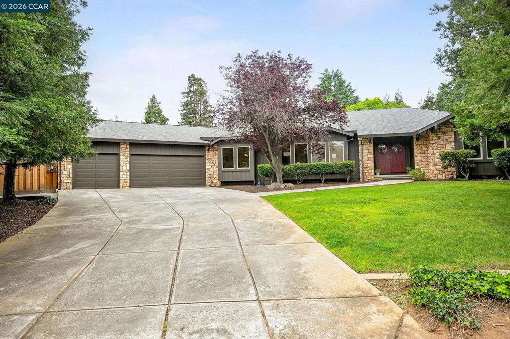 1016 Pine Hollow Ct
