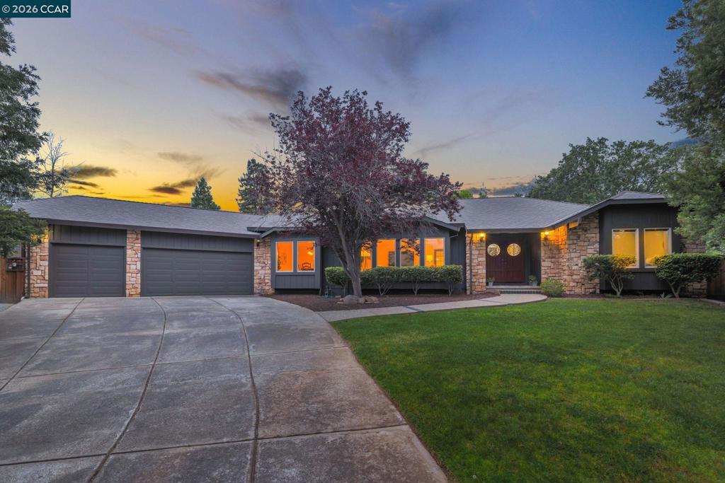 1016 Pine Hollow Ct