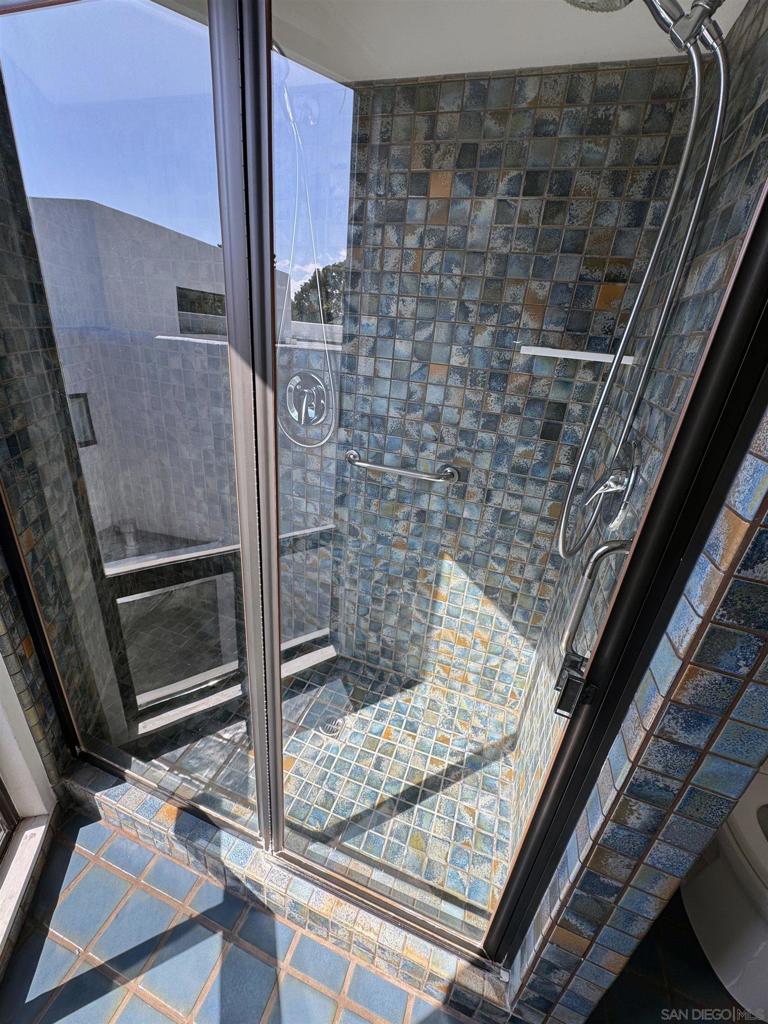 Del Mar - Residential